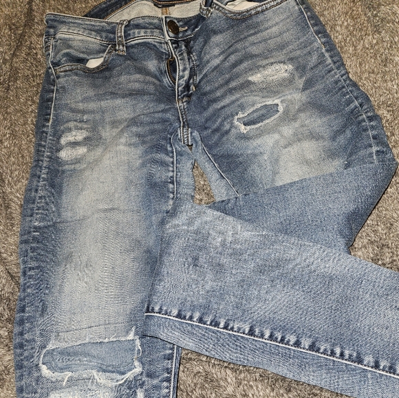 American Eagle Patched Destructed Jeggings Size 10 - Picture 2 of 3